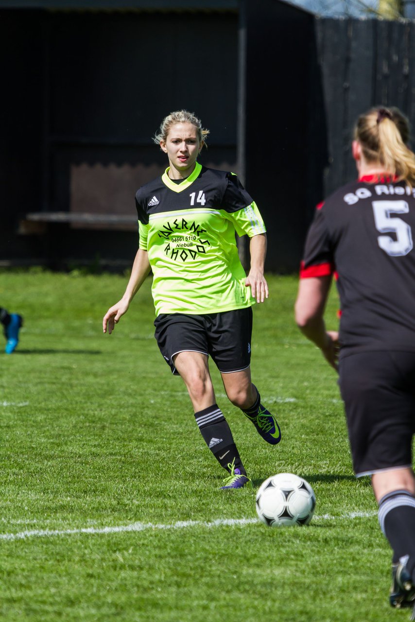 Bild 325 - Frauen SV Frisia 03 Risum Lindholm - Heider SV : Ergebnis: 8:0